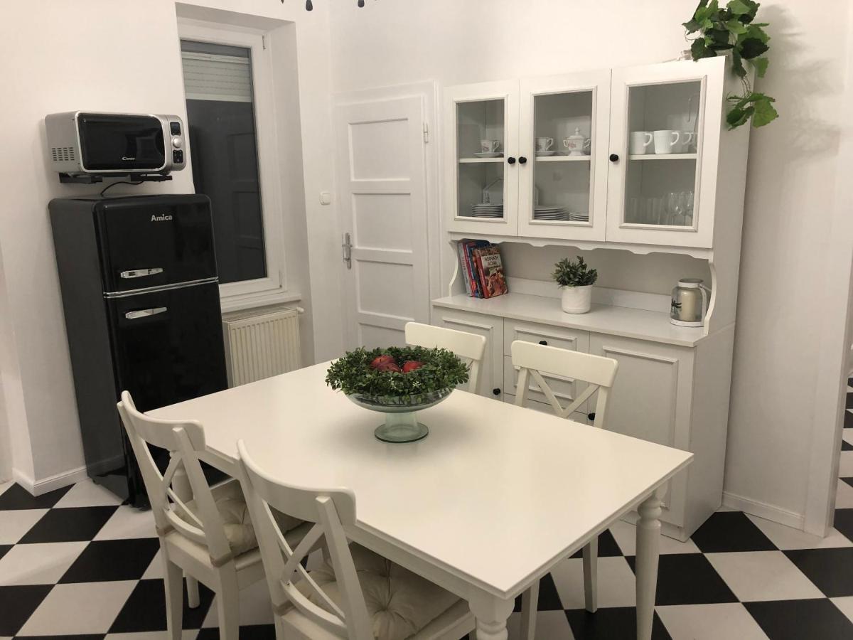 Margareta Apartman Pécs Zewnętrze zdjęcie